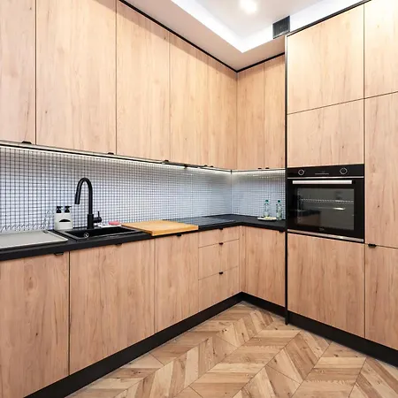 Apartment Jaracza Centre Comfort *