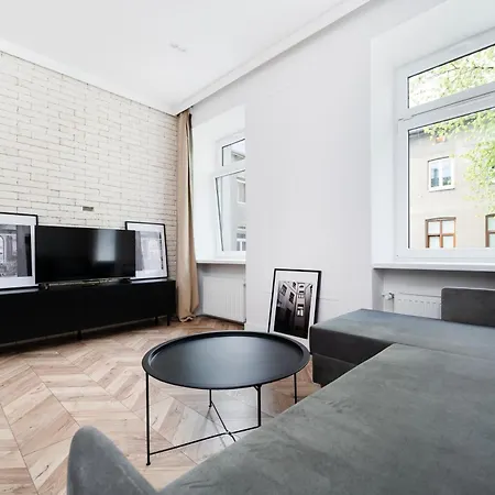 Jaracza Centre Comfort Apartment *