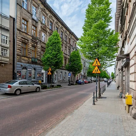 Jaracza Centre Comfort By Bookinghost