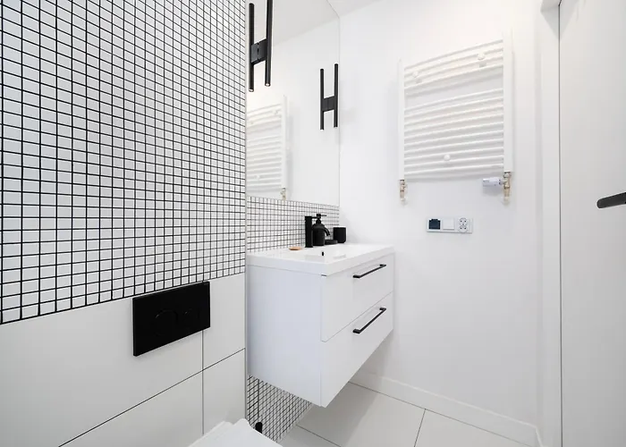 Jaracza Centre Comfort By Bookinghost